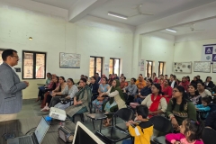 IDTR-Women-Driving-Training-2